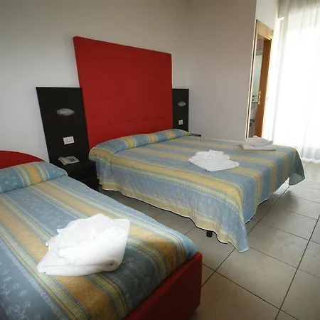 Hotel Appartamenti A Posiziano After Renovation 3*